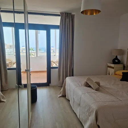 Primera Linea Playa Apartamento