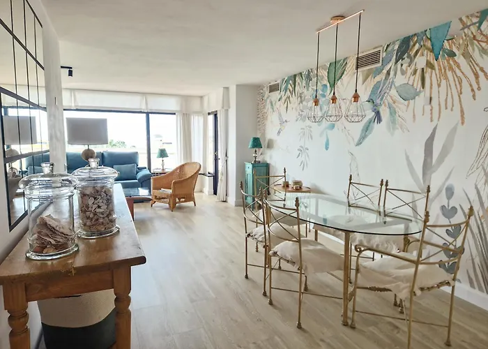 Primera Linea Playa Apartment *